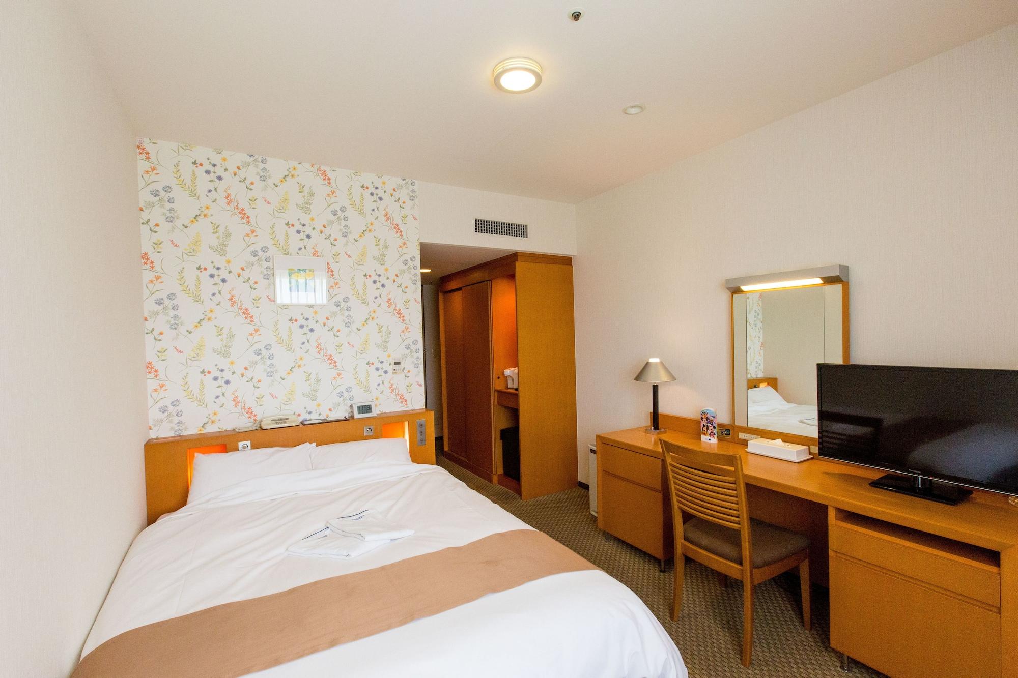 Keisei Hotel Miramare Чиба Екстериор снимка