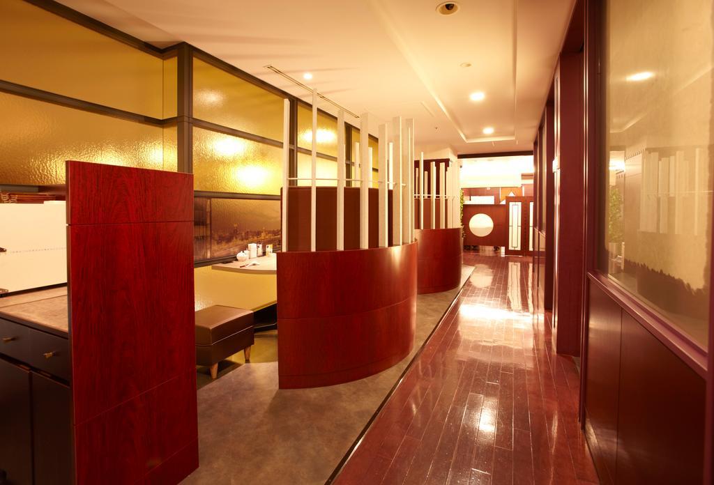 Keisei Hotel Miramare Чиба Екстериор снимка