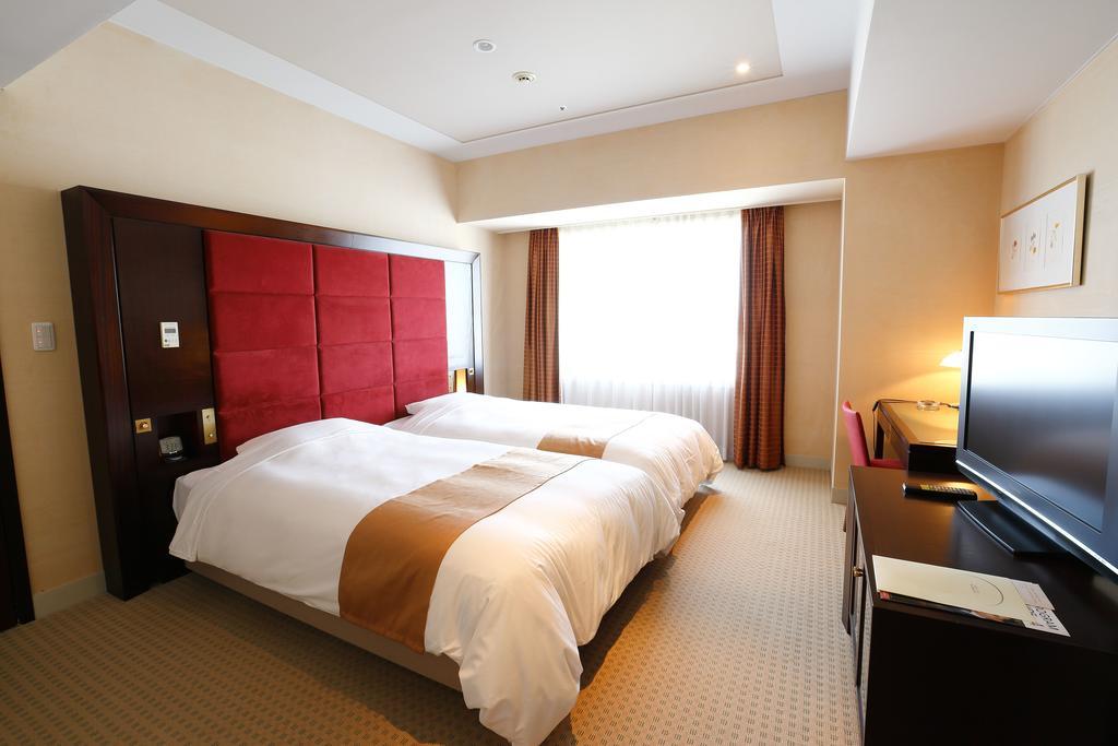 Keisei Hotel Miramare Чиба Екстериор снимка