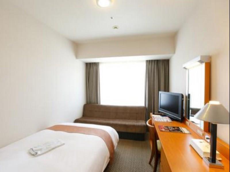 Keisei Hotel Miramare Чиба Екстериор снимка